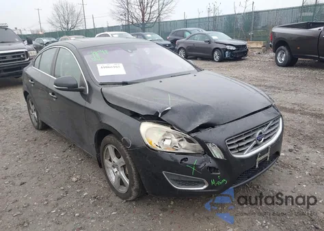 2012 Volvo S60 T5 из США, поврежденный, VIN YV1622FSXC2101171